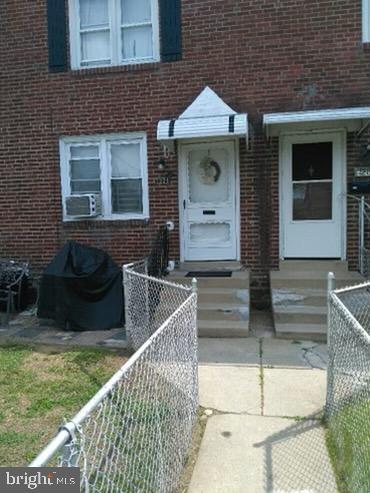 1221 Edgehill Road Darby, PA 19023 - Photo 2 of 7 Gallery Image 2