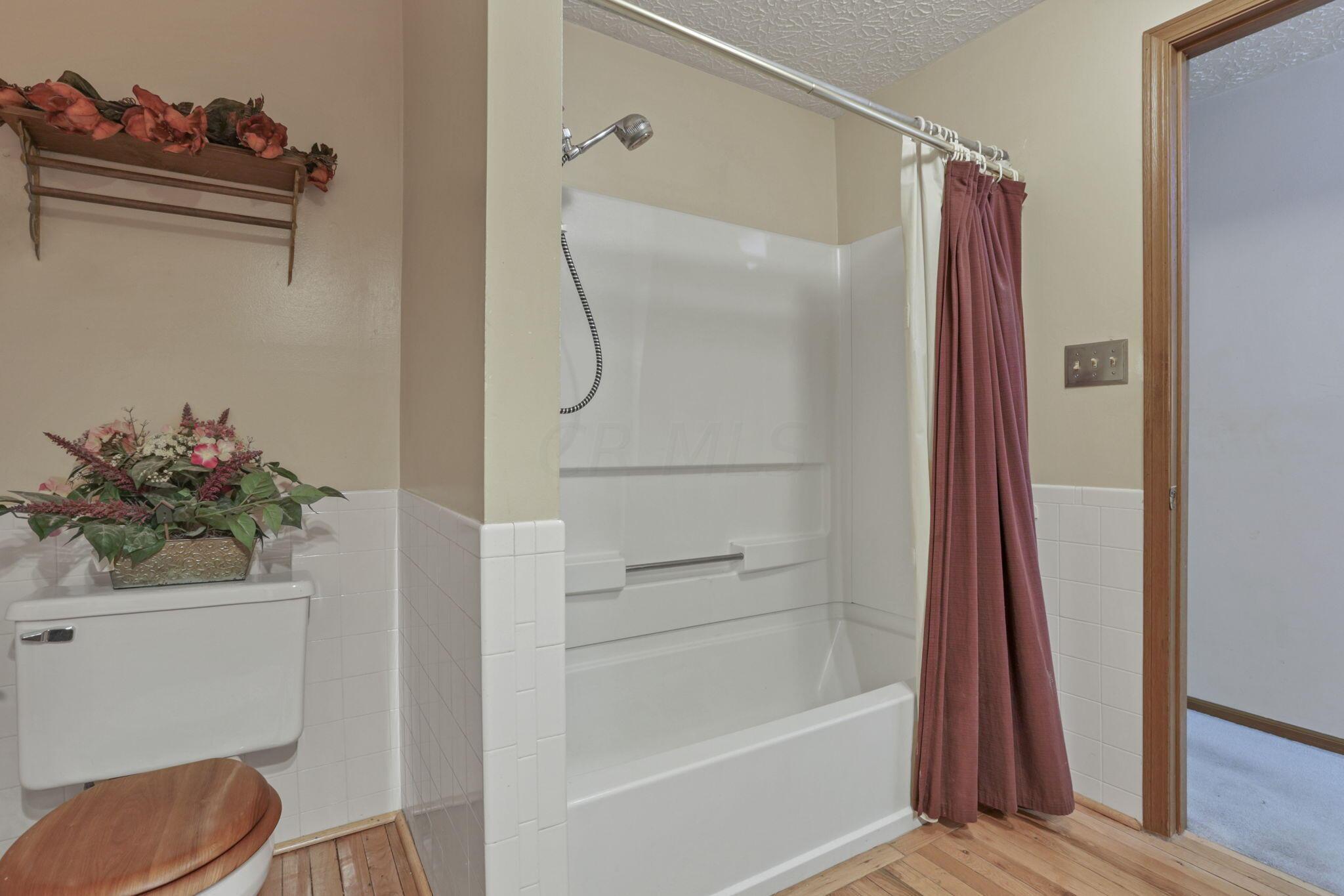 5223 Hayes Road Groveport, OH 43125 - Photo 22 of 45 28-web-or-mls-IMG_2758