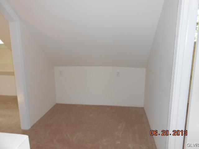 216 Highridge Road Albrightsville, PA 18210 - Photo 9 of 12 Gallery Image 9