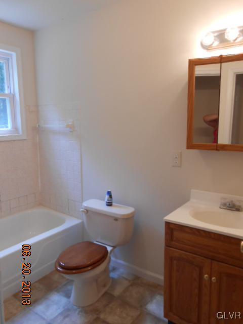 216 Highridge Road Albrightsville, PA 18210 - Photo 10 of 12 Gallery Image 10