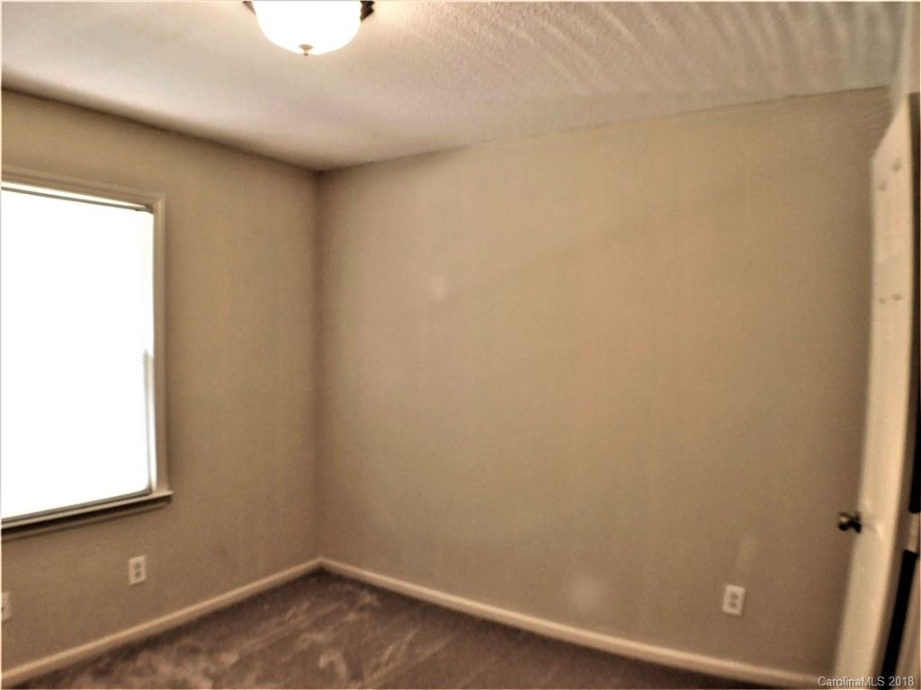 1332 Queens Road, Unit 1332 Charlotte, NC 28207 - Photo 12 of 19 Gallery Image 12