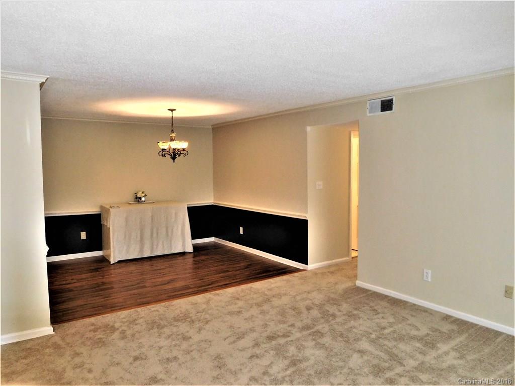 1332 Queens Road, Unit 1332 Charlotte, NC 28207 - Photo 10 of 19 Gallery Image 10