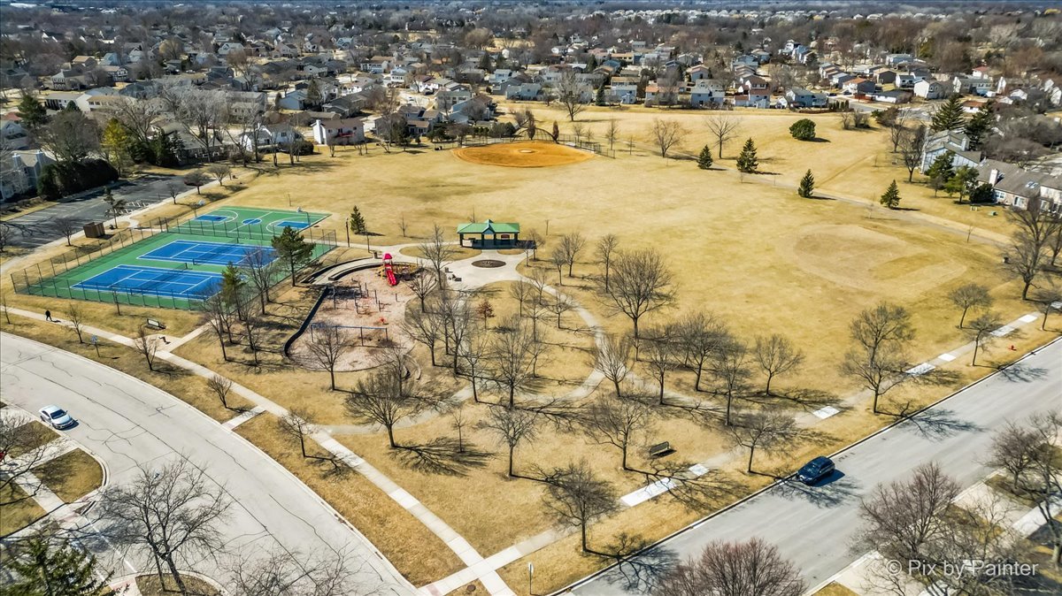 4547 Burnham Drive Hoffman Estates, IL 60192 - Photo 16 of 21