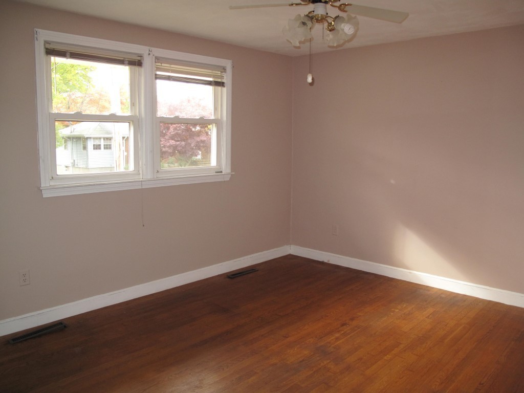 8 Robert Road, Unit L Randolph, MA 02368 - Photo 15 of 21 Gallery Image 15