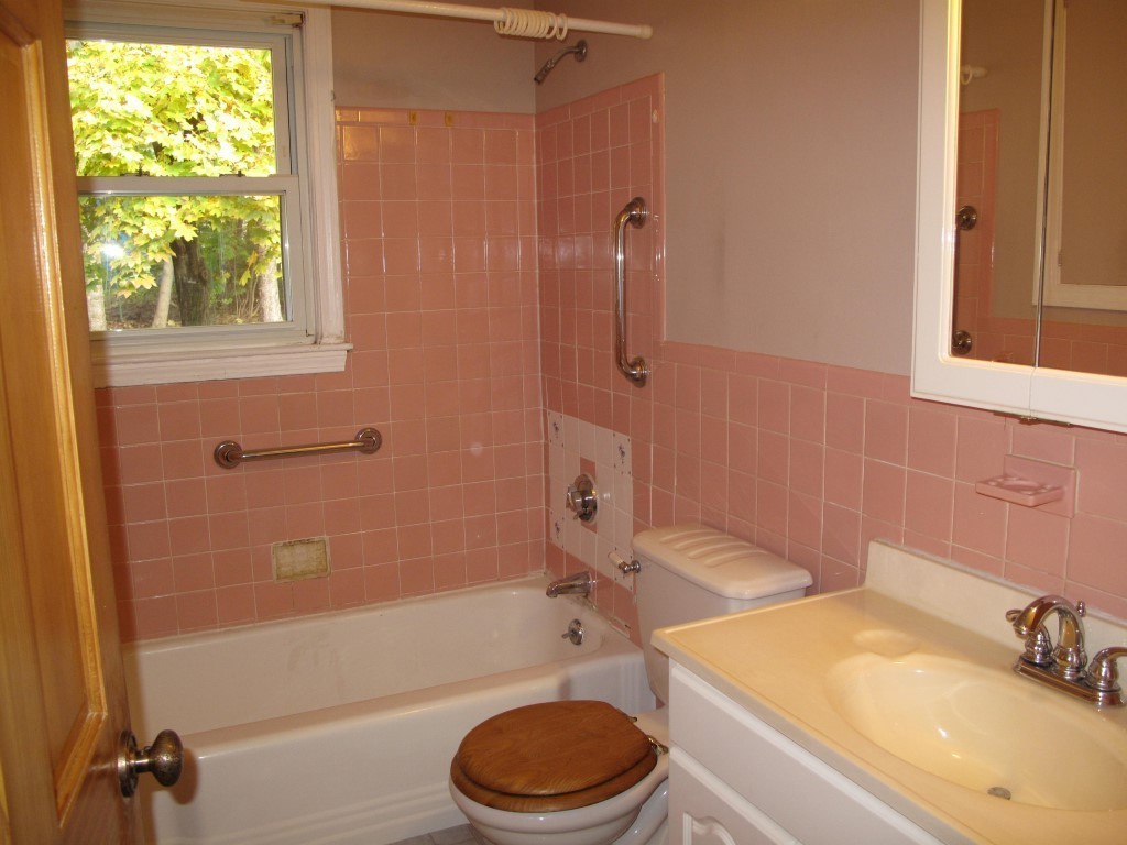 8 Robert Road, Unit L Randolph, MA 02368 - Photo 19 of 21 Gallery Image 19