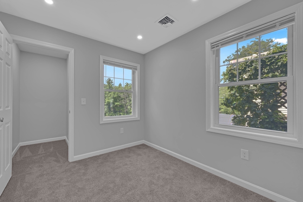 14 Hillside Road Northborough, MA 01532 - Photo 19 of 32 Gallery Image 19