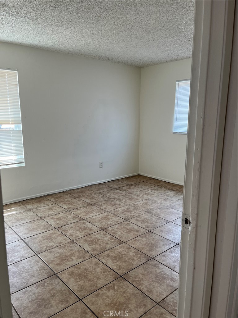 2035 Reedy Avenue Highland, CA 92346 - Photo 11 of 11