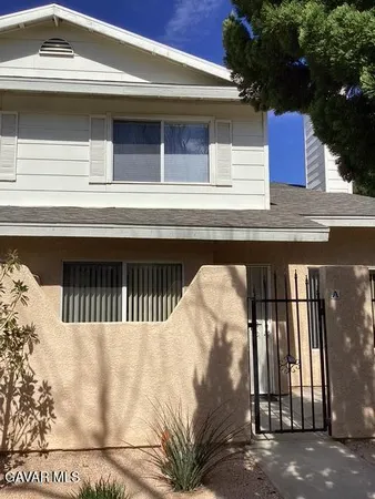 $2,695 | 39225 10th Street West, Unit A, Palmdale, CA 93551