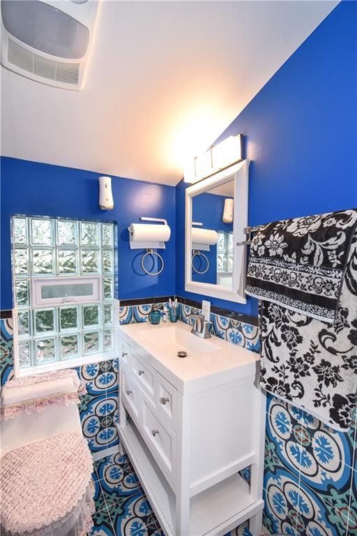 1150 Prospect Road Pittsburgh, PA 15227 - Photo 9 of 22 Gallery Image 9