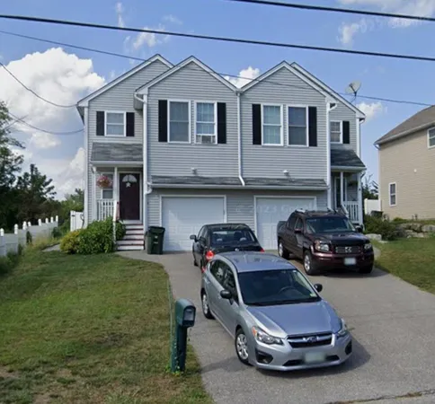 $699,000 | 211 West Mitchell Street, Manchester, NH 03103