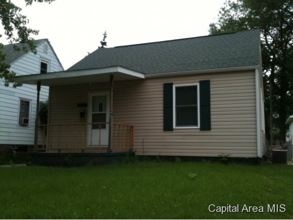 2641 Yale Boulevard Springfield, IL 62703 - Photo 1 of 9 Gallery Image 1