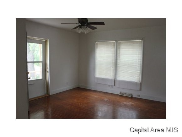 2641 Yale Boulevard Springfield, IL 62703 - Photo 4 of 9 Gallery Image 4