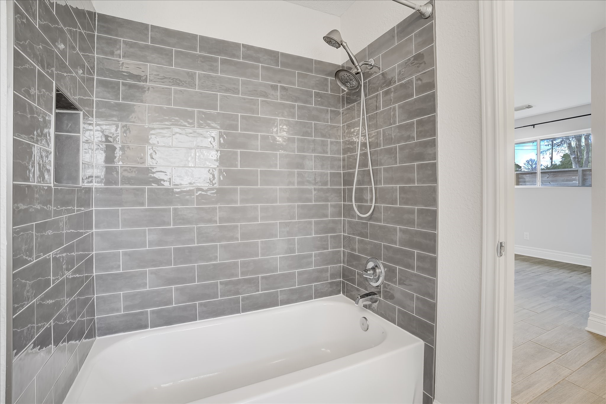 3205 Cemetery Road Santa Fe, TX 77517 - Photo 21 of 43 Updated primary bath