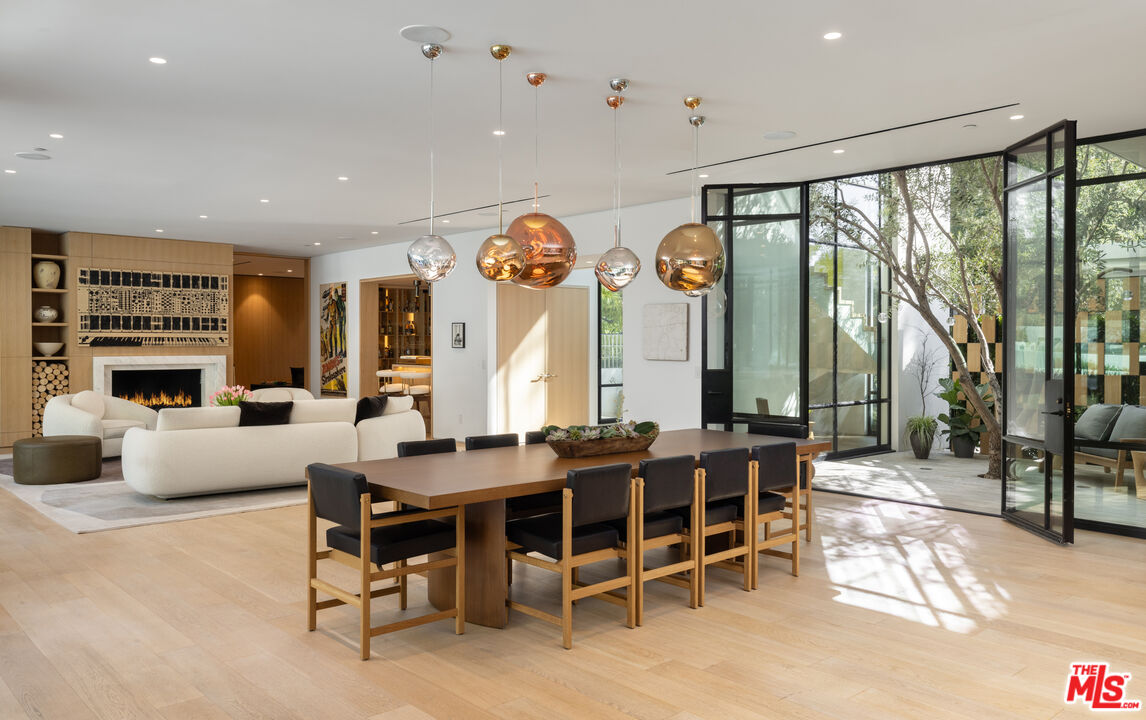 9509 Heather Road Beverly Hills, CA 90210 - Photo 5 of 26
