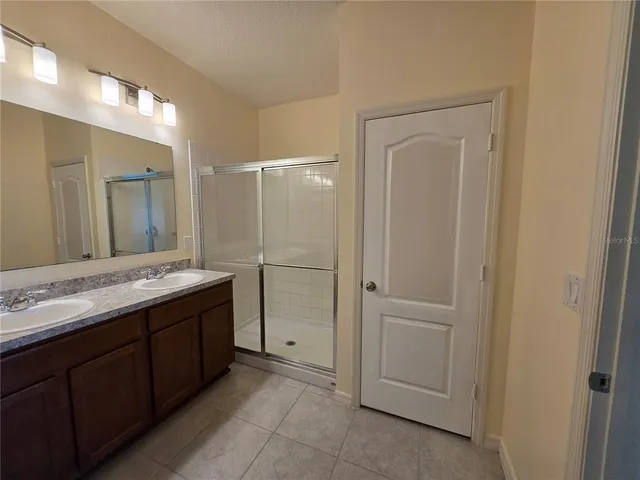 $2,000 | 3205 Casa Del Rey Avenue, Kissimmee, FL 34746