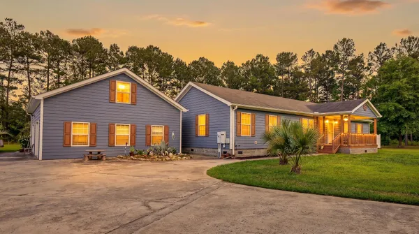 $580,000 | 9166 Jefferies Highway, Walterboro, SC 29488