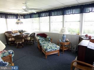 19 Overton Road Hamilton Square, NJ 08690 - Photo 5 of 6