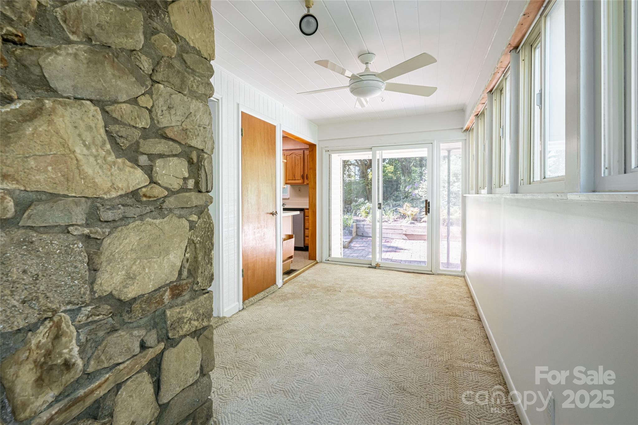 95 Beverly Road Asheville, NC 28805 - Photo 16 of 37 Gallery Image 16