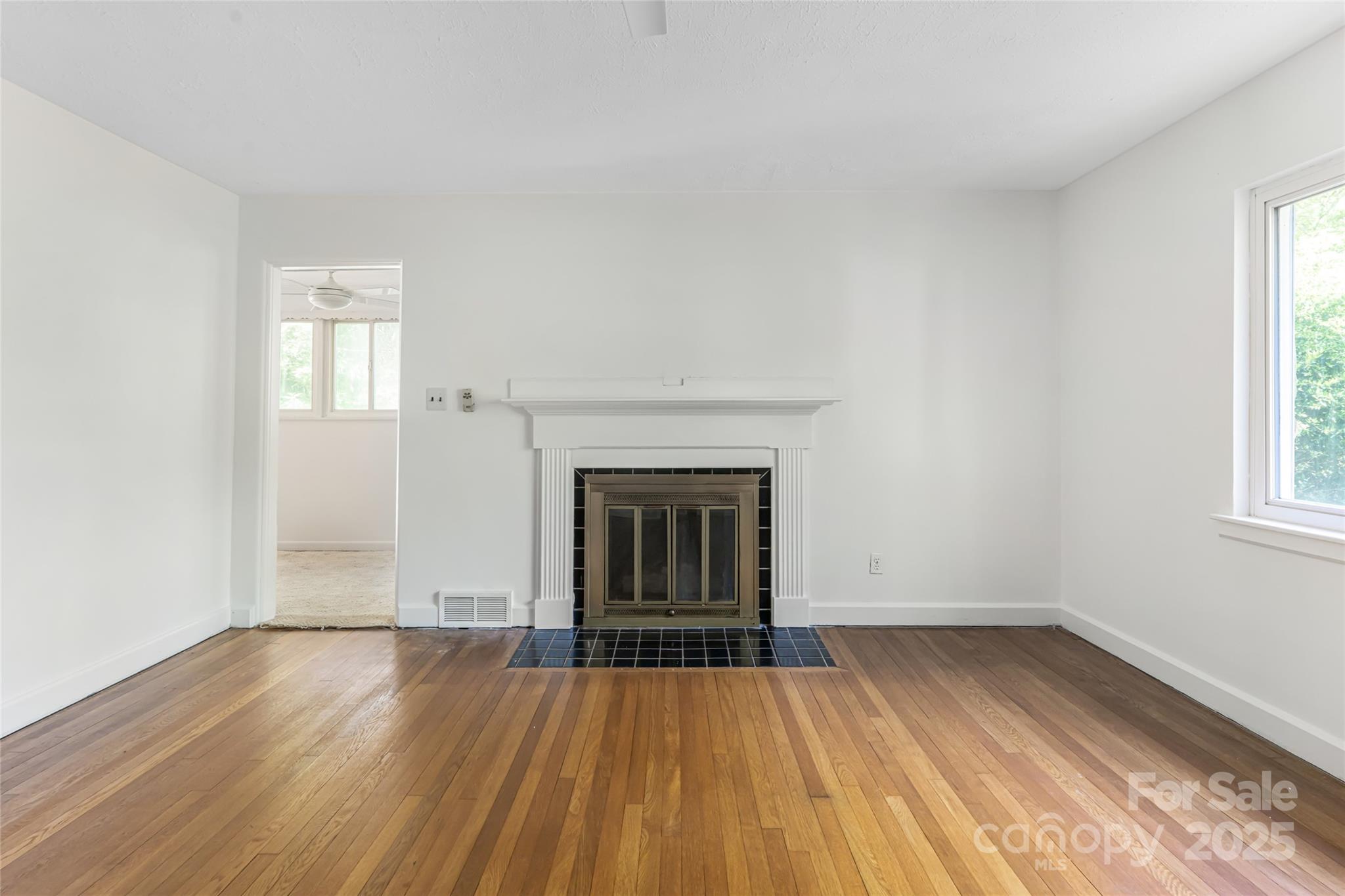 95 Beverly Road Asheville, NC 28805 - Photo 21 of 37 Gallery Image 21