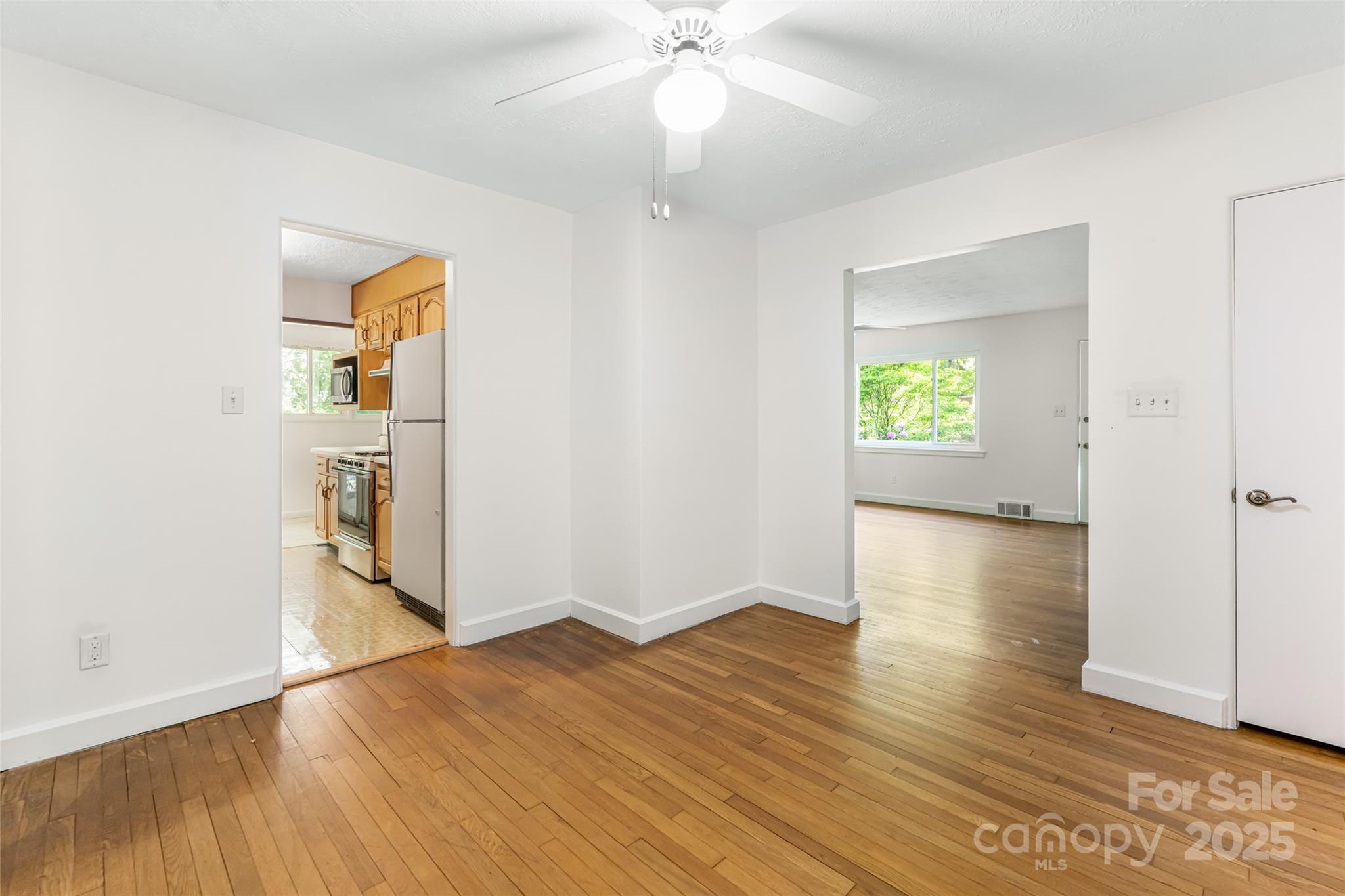 95 Beverly Road Asheville, NC 28805 - Photo 27 of 37 Gallery Image 27