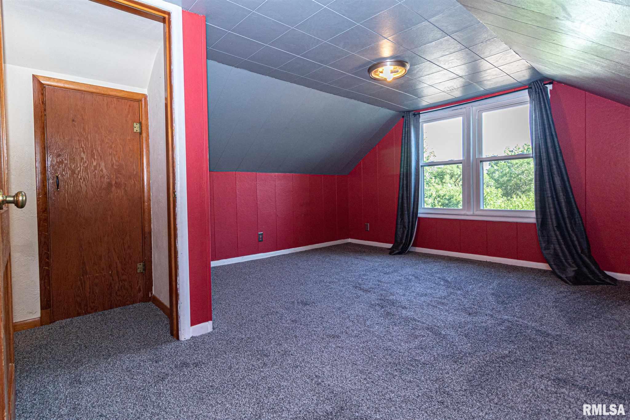 204 Mary Street Washington, IL 61571 - Photo 17 of 27 Gallery Image 17