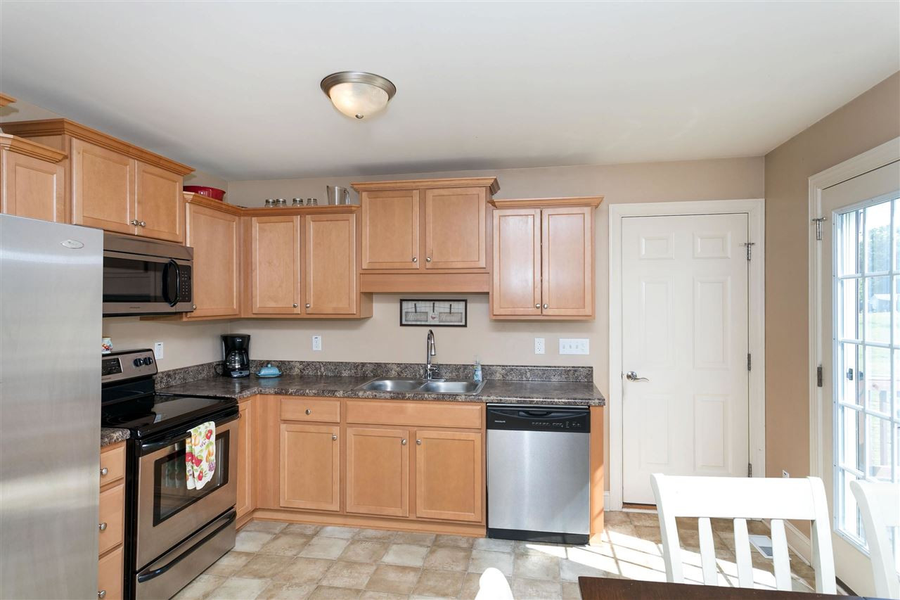 485 Chisenhall Road Angier, NC 27501 - Photo 6 of 15 Kitchen