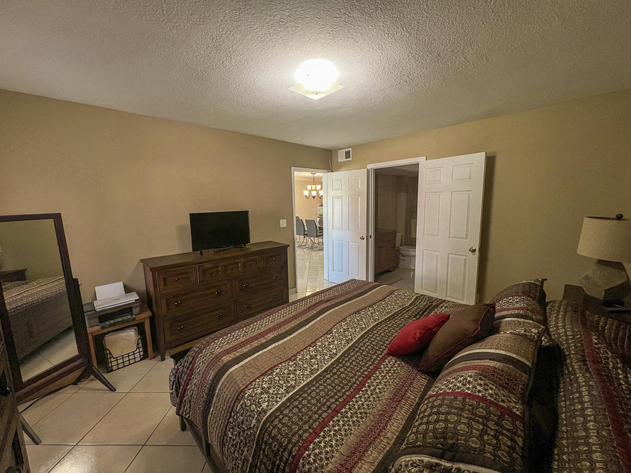9111 Tracy Court, Unit 6 Boca Raton, FL 33496 - Photo 12 of 20 IMG_2370