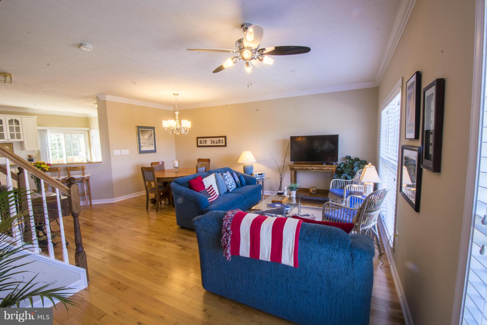 1270 Breckenridge Circle Riva, MD 21140 - Photo 16 of 30 Light Filled Living Room