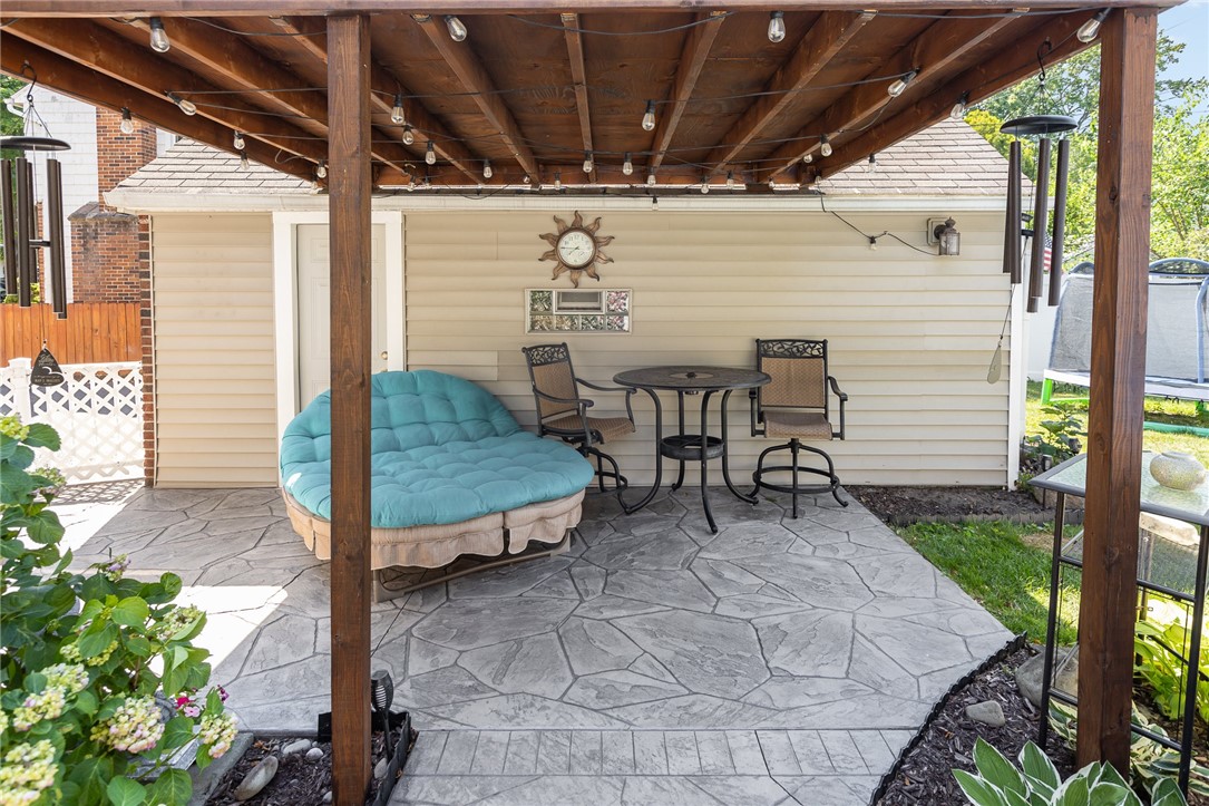 392 Wimbledon Road Irondequoit, NY 14617 - Photo 29 of 38