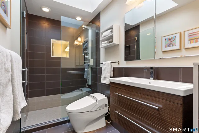 $1,399,000 | 40 Ettl Lane, Unit 17, Greenwich, CT 06831