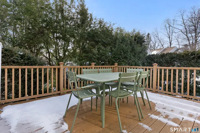 $1,399,000 | 40 Ettl Lane, Unit 17, Greenwich, CT 06831