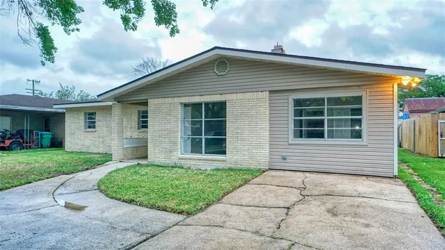 $164,900 | 912 McDermott Drive, Morgan City, LA 70380