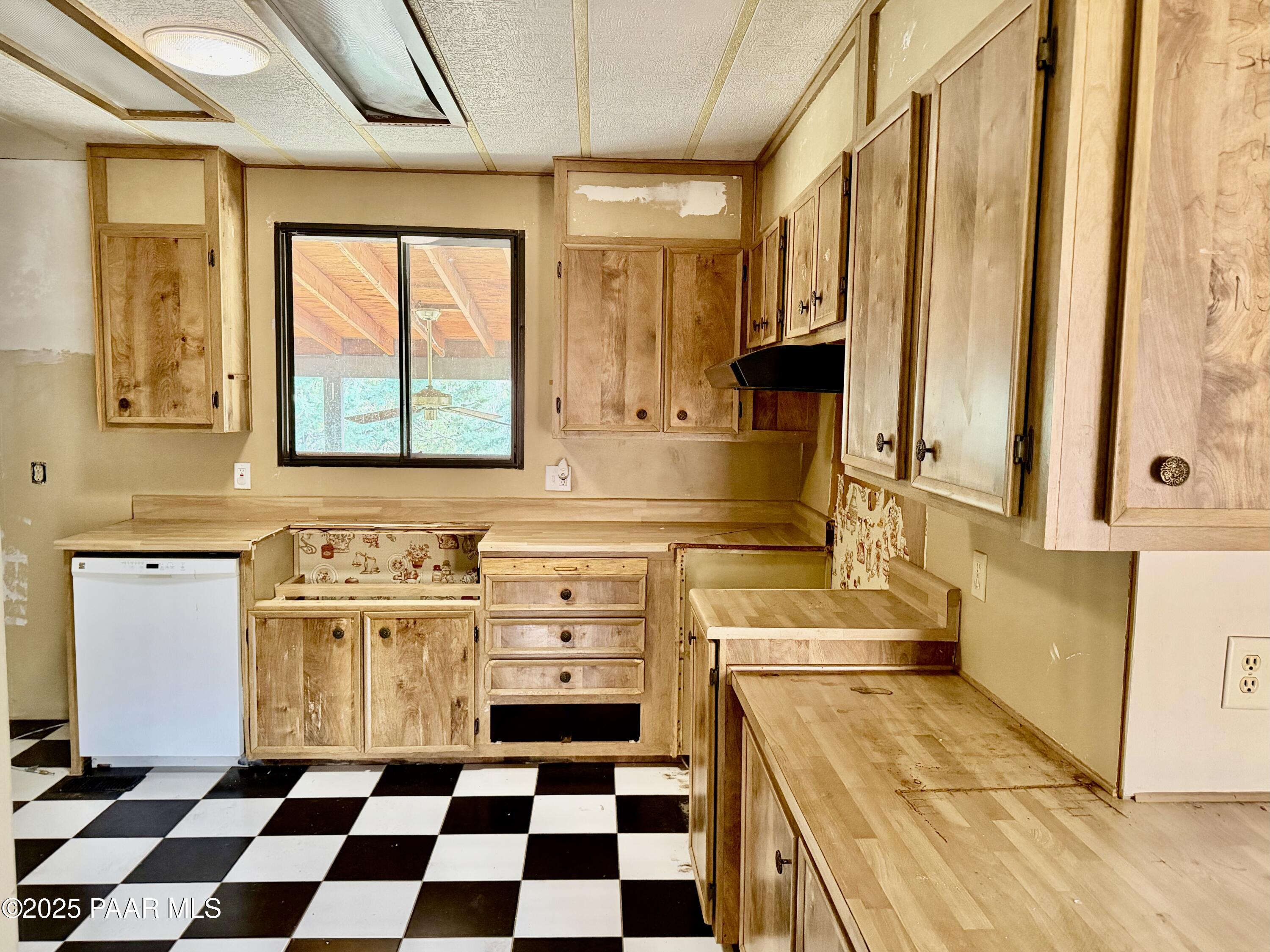 1522 Private Road Prescott, AZ 86301 - Photo 6 of 18 IMG_2396