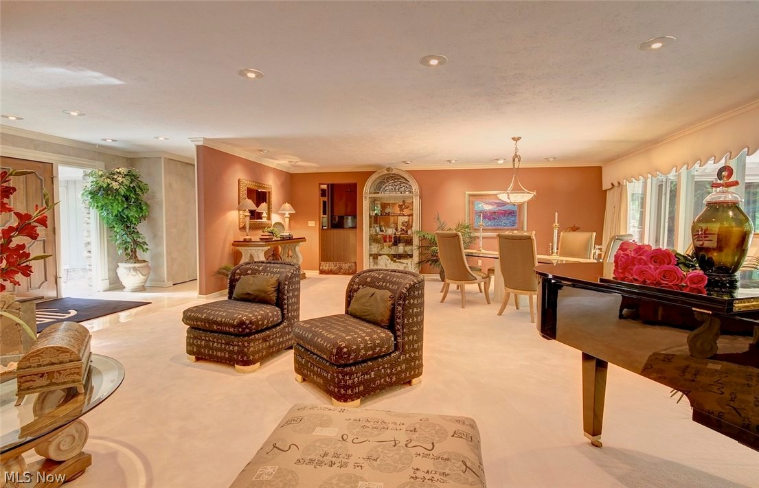 12221 Moss Point Road Strongsville, OH 44136 - Photo 6 of 35 Gallery Image 6