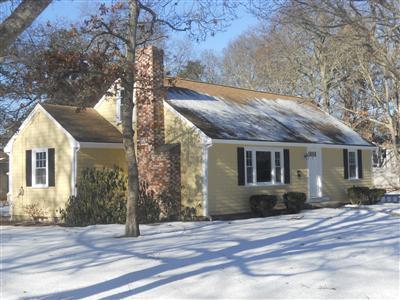 17 Crooked Pond Road Hyannis, MA 02601 - Photo 1 of 13 Primary Photo