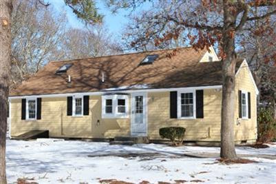 17 Crooked Pond Road Hyannis, MA 02601 - Photo 2 of 13 Additional Photo