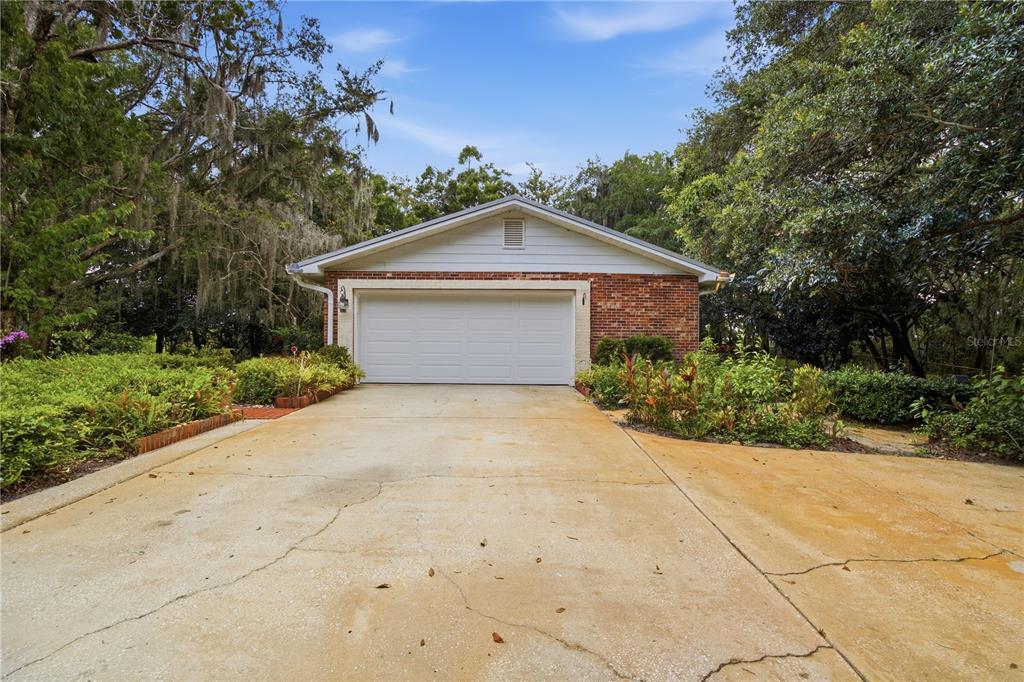 2271 Keystone Road Tarpon Springs, FL 34688 - Photo 4 of 50