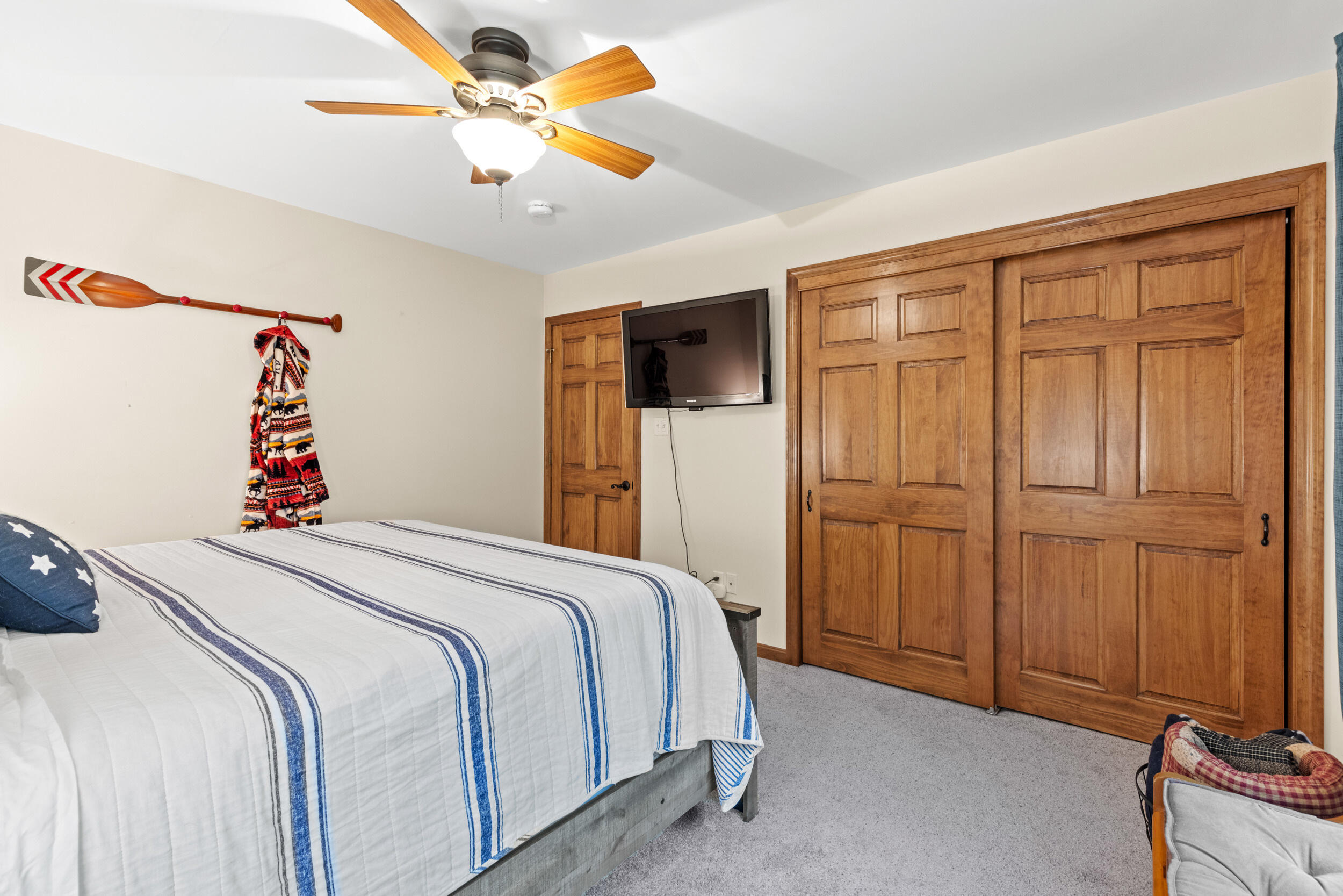 214 Gore Road Naples, ME 04055 - Photo 16 of 42 214 gore road interiors-011