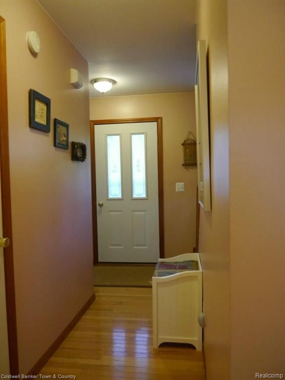 1580 Faussett Road Howell, MI 48855 - Photo 25 of 46