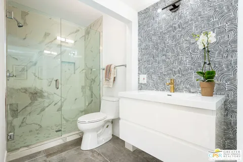 $785,000 | 2405 East Francis Drive, Palm Springs, CA 92262