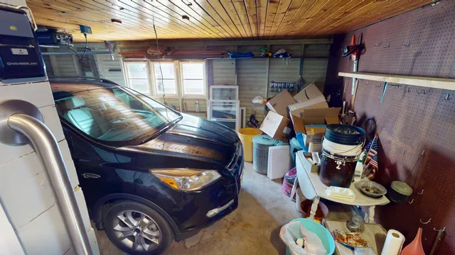 $135,000 | 403 North Lake Street, Lake Mills, IA 50450