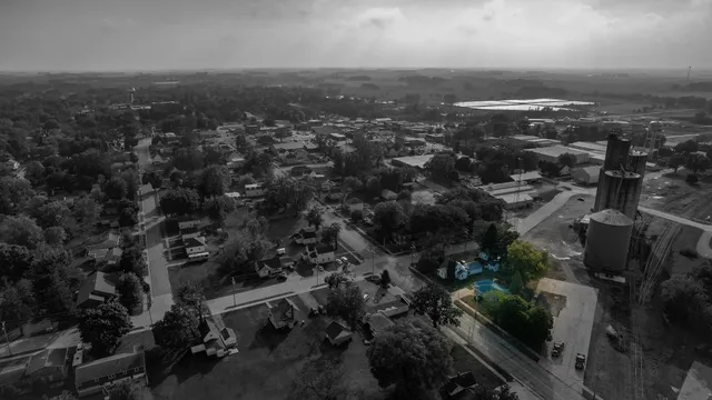 $135,000 | 403 North Lake Street, Lake Mills, IA 50450