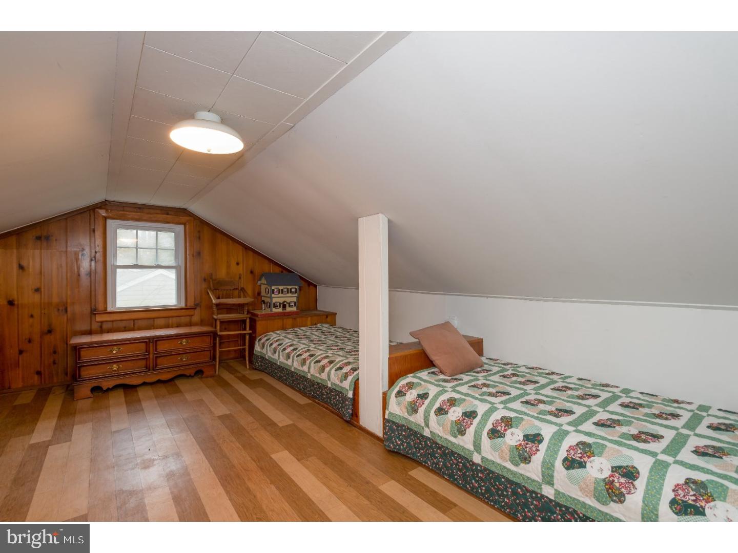 286 Clarksville Road Princeton Junction, NJ 08550 - Photo 15 of 18 Bedroom 4