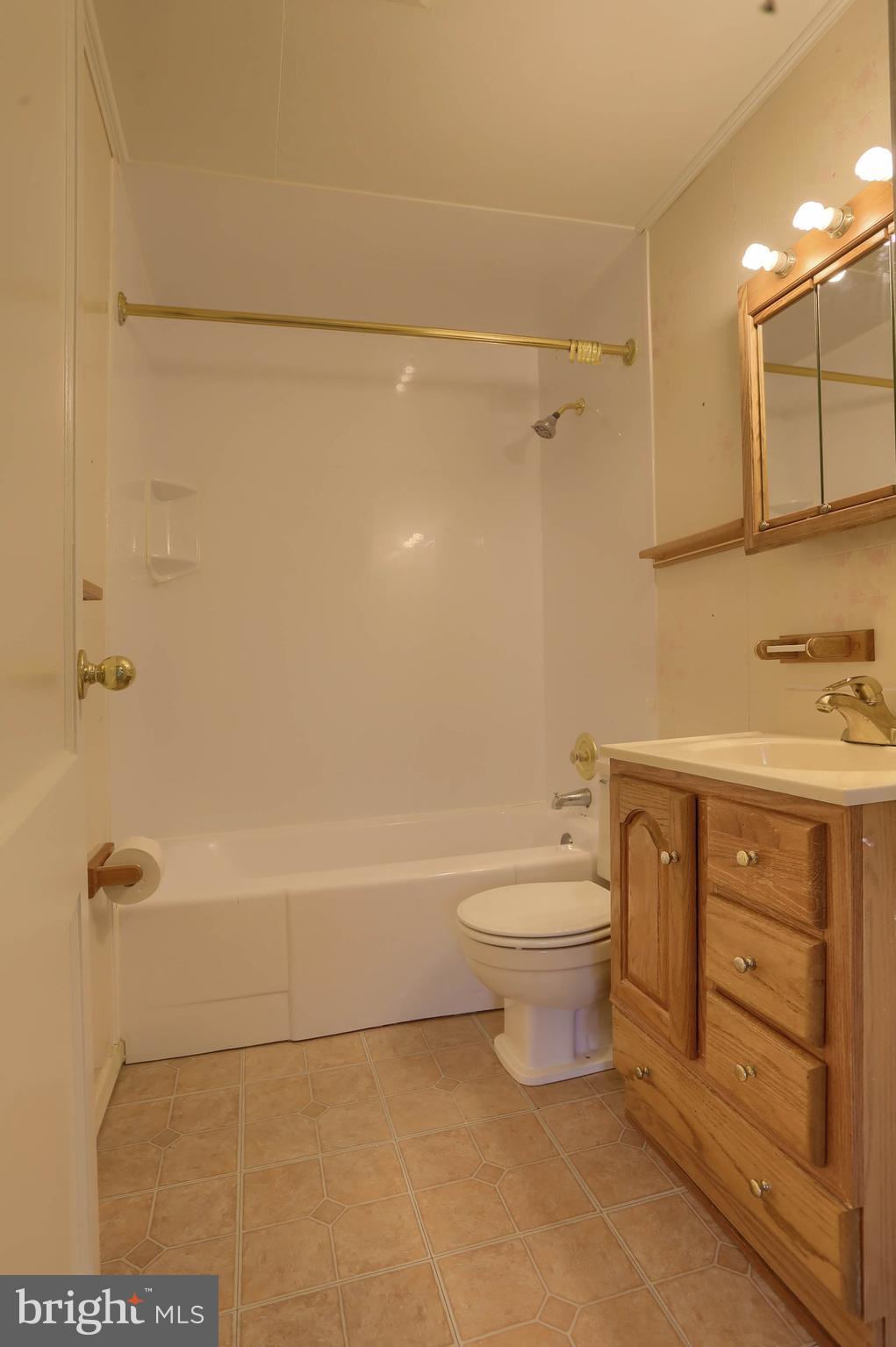 1495 Simpson Ferry Road New Cumberland, PA 17070 - Photo 9 of 21 Gallery Image 9