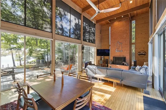 $850,000 | 1112 Riverwood Drive, Lexington, NC 27292