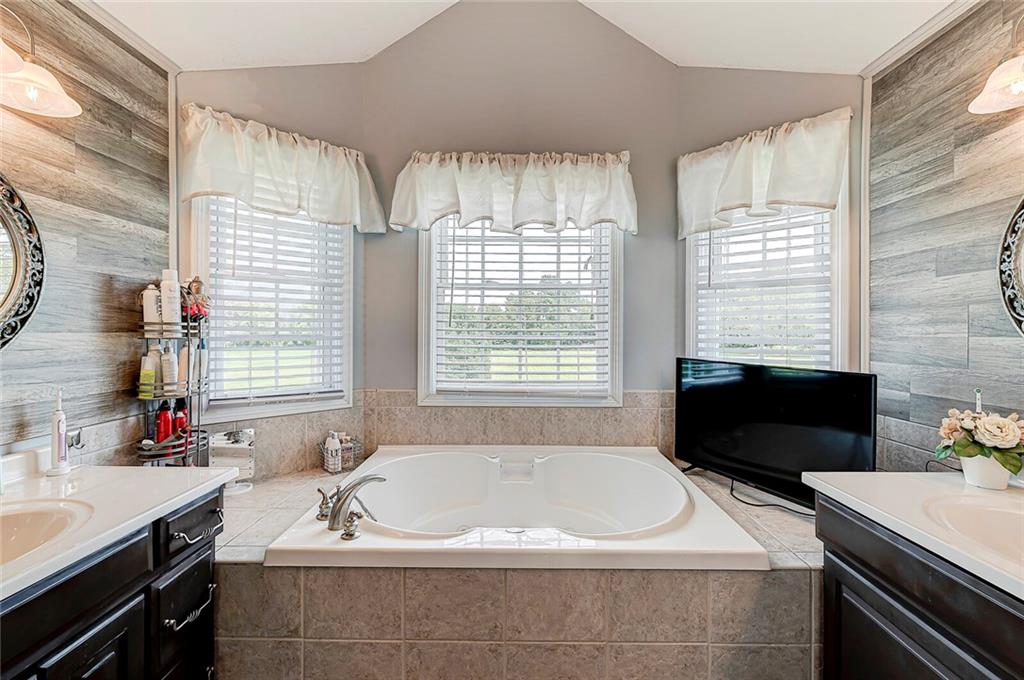 5776 South Ridgeview Road Pendleton, IN 46064 - Photo 33 of 60