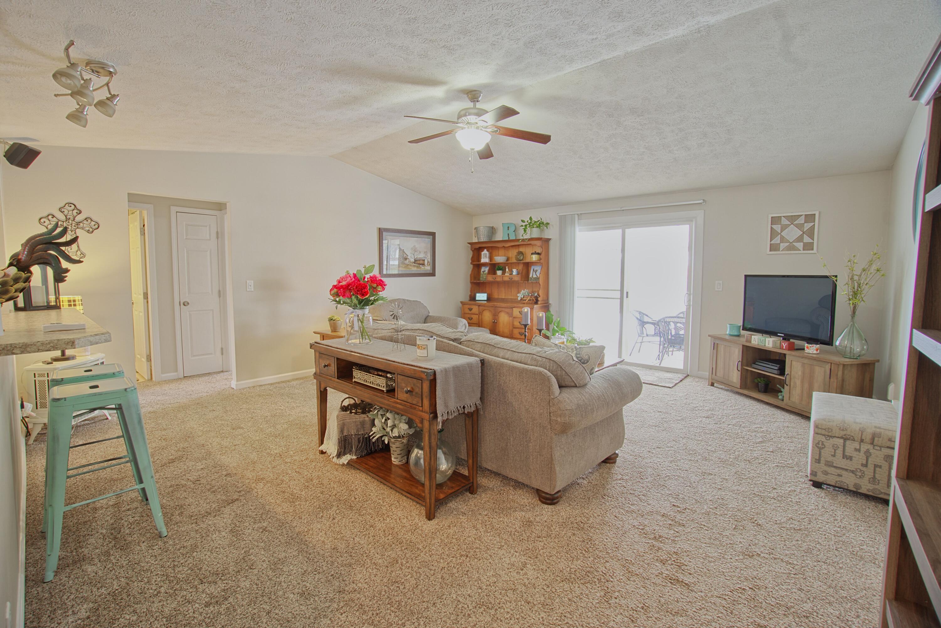 6190 Shull Road Dayton, OH 45424 - Photo 8 of 48 Gallery Image 8