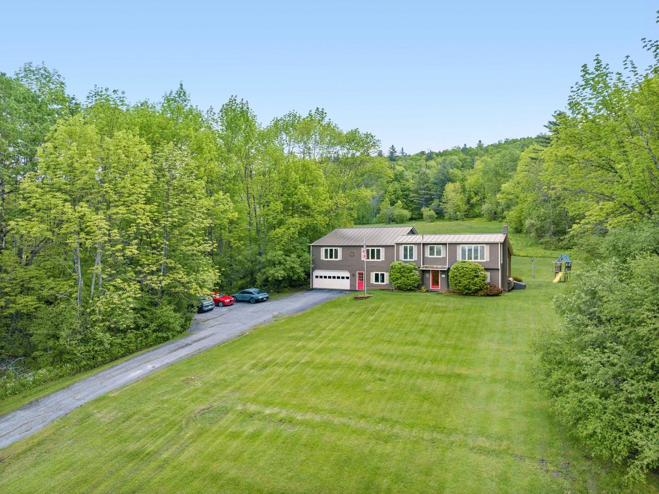 2403 Crosstown Road Berlin, VT 05663 - Photo 3 of 56