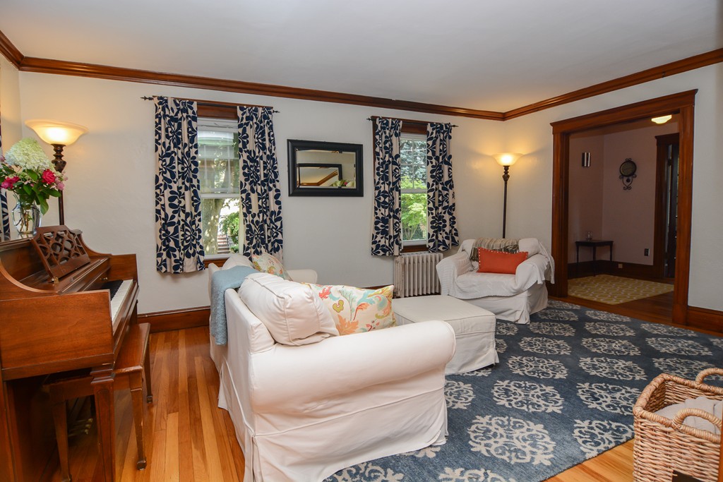 5 Lodge Road Belmont, MA 02478 - Photo 6 of 21 Gallery Image 6