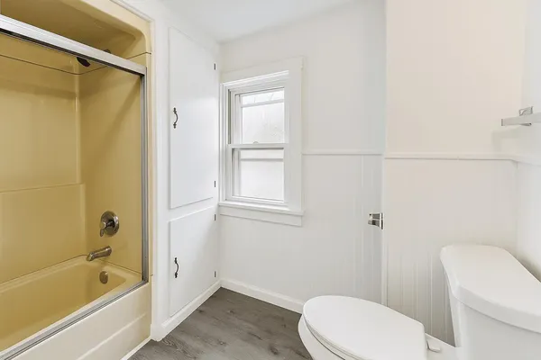 $190,000 | 31195 Merriman Place, Romulus, MI 48174